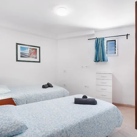 Flores 1e Costa Adeje (Tenerife)